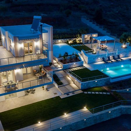 Villa Oasis Galatas  Экстерьер фото