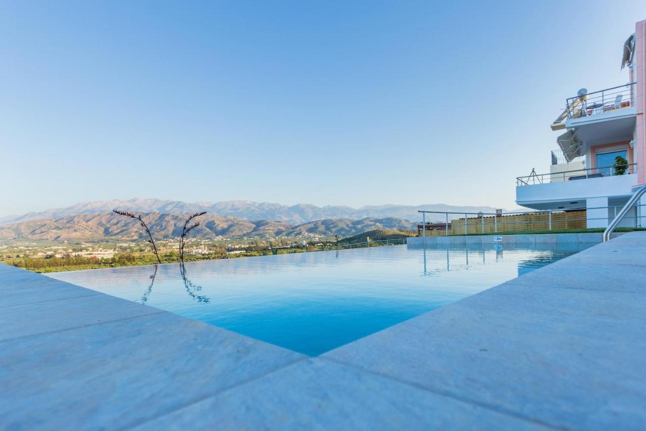 Villa Oasis Galatas  Экстерьер фото