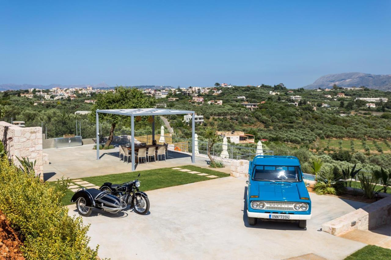 Villa Oasis Galatas  Экстерьер фото