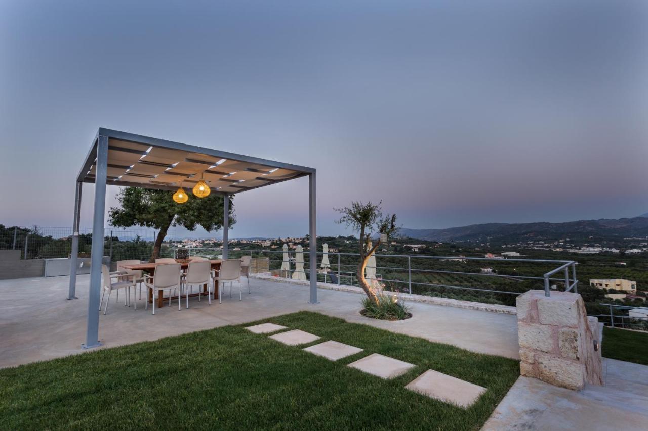 Villa Oasis Galatas  Экстерьер фото